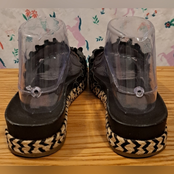 EUC Kate Spade Zahara Black Leather & Jute Ruffle Boho Slide Sandal Shoe SZ 8.5M - Picture 5 of 9